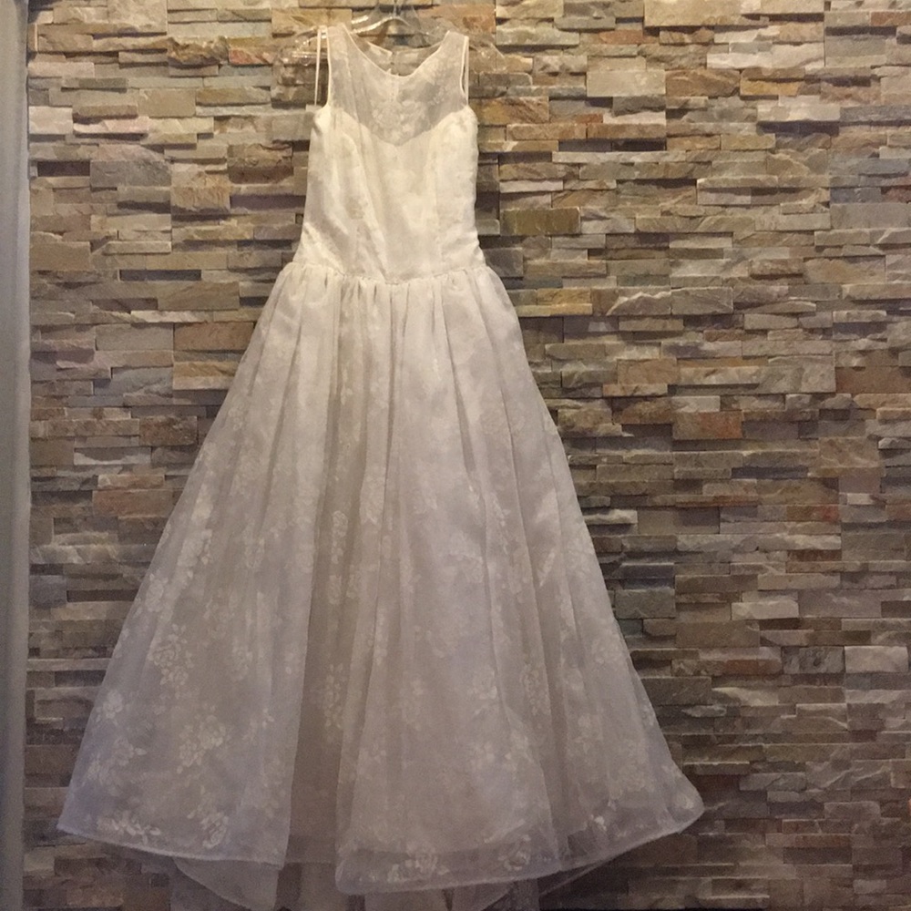 women’s floral gown